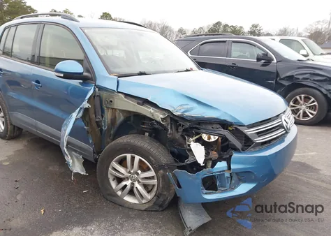 2017 Volkswagen Tiguan 2.0T/2.0T S из США, поврежденный, VIN WVGAV7AX3HK023018